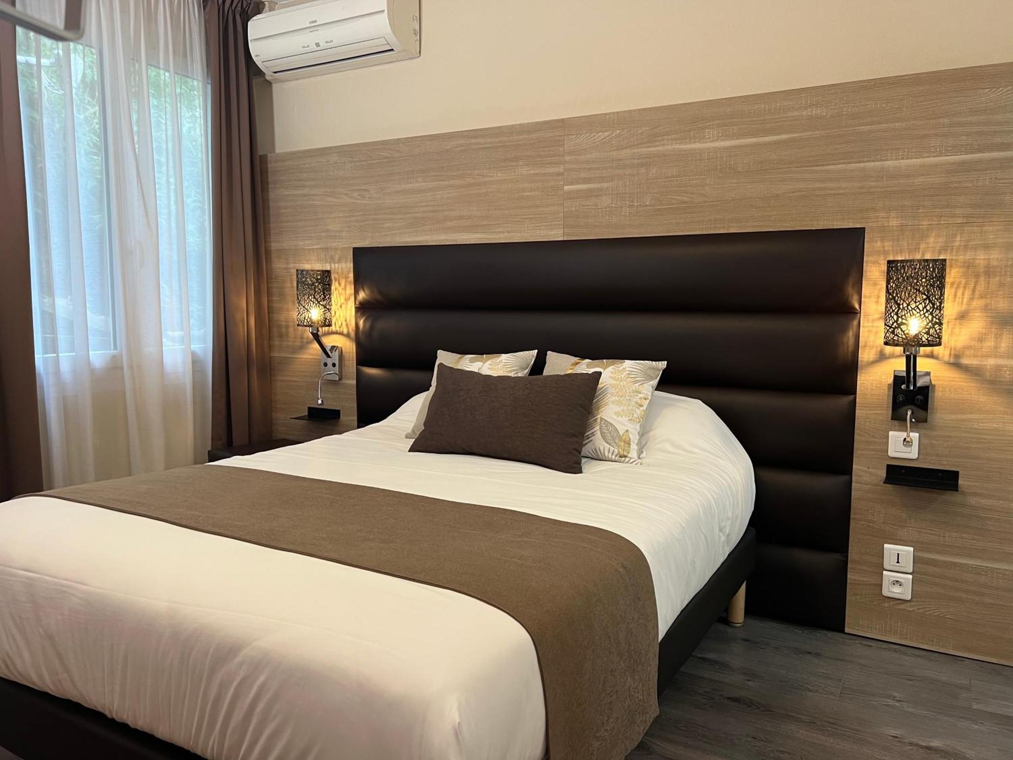 Logis Hotel - Auberge De L'Helix Rosoy  Ngoại thất bức ảnh